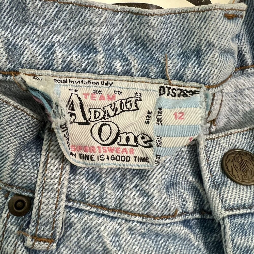 VINTAGE Florida Marlins Denim Shorts | Men's | Admit One || RARE MLB - Picture 4 of 8